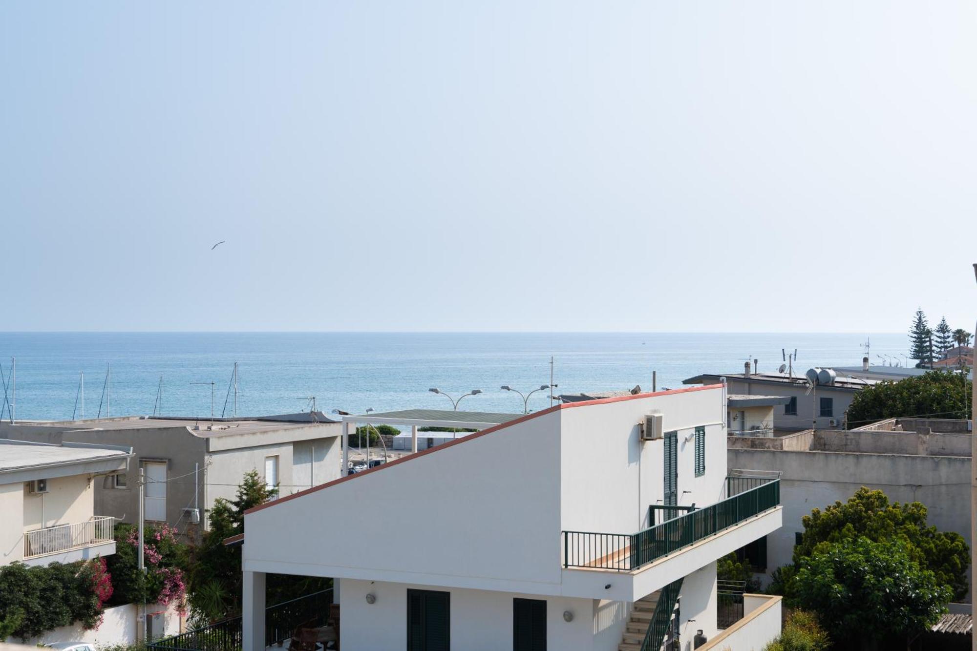 Edilia Vacanze Marina di Ragusa Extérieur photo